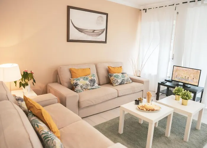 Marlin House Tatil Evi Baleal