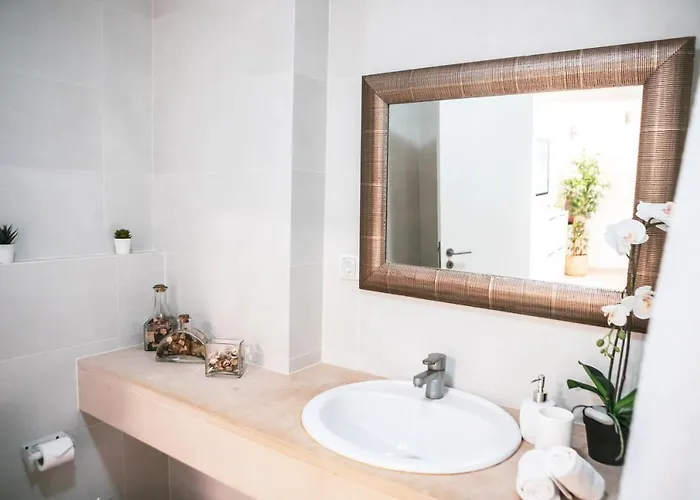 Marlin House בית נופש *