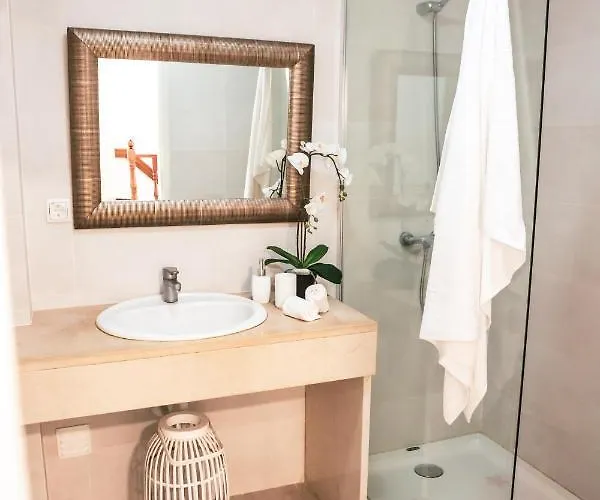 Marlin House * בליאל